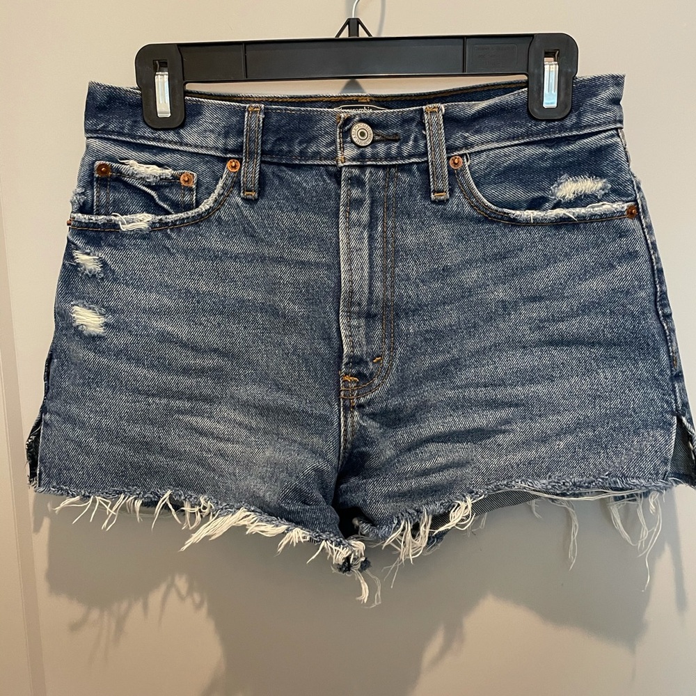Abercrombie & Fitch Cutoffs